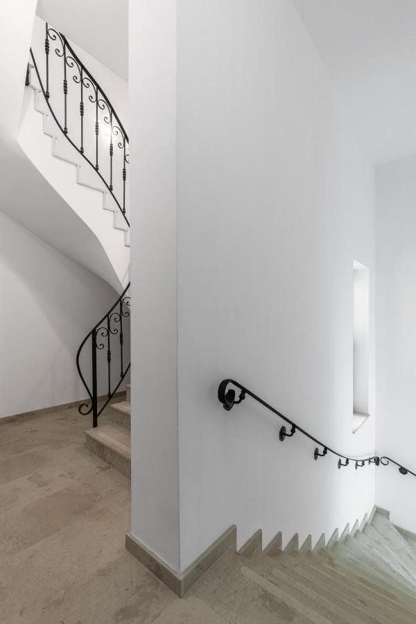 度假居 Holt Old Town One Bedroom 布加勒斯特