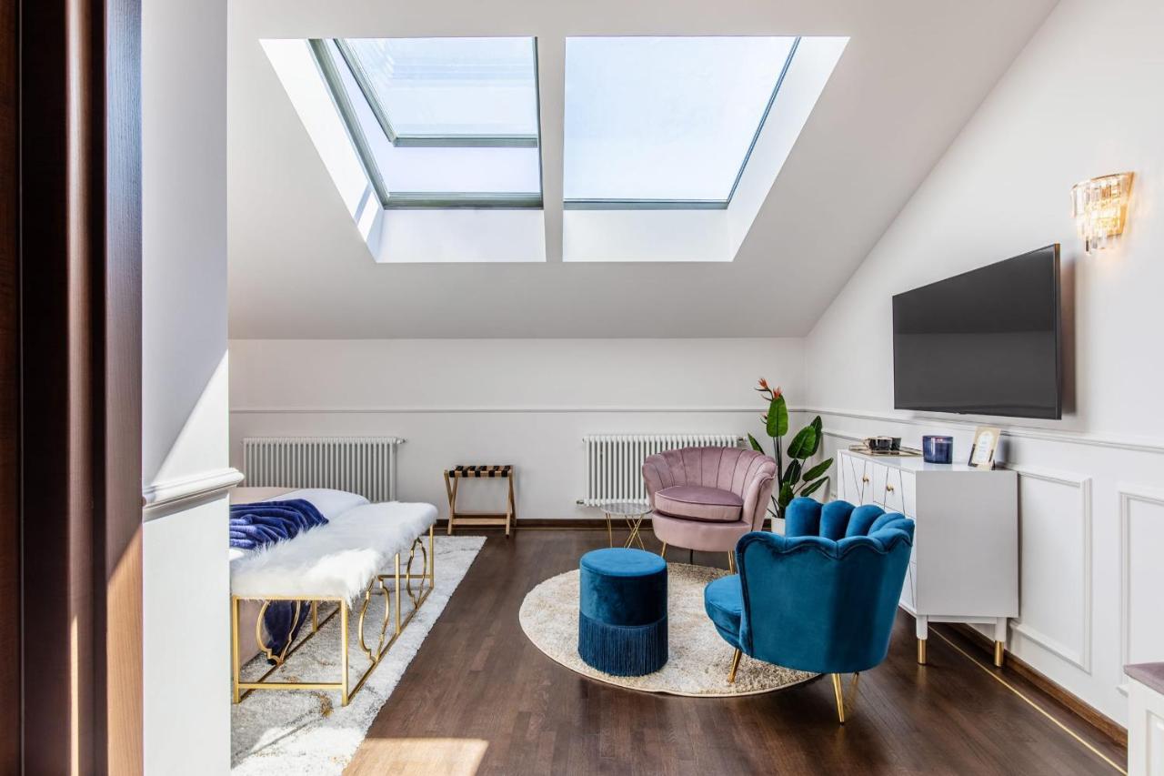 בית נופש Holt Old Town One Bedroom בוקרשט